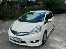 https://riyasewana.com/uploads/honda-fit-shuttle-5103818782.jpg