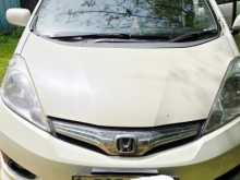Honda Fit Shuttle GP2 2013 Car