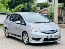 https://riyasewana.com/uploads/honda-fit-shuttle-5925274812.jpg