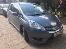 Honda Fit Shuttle 2013 Car