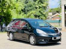 Honda Fit Shuttle GP2 2013 Car