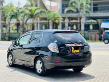 https://riyasewana.com/uploads/honda-fit-shuttle-7110127945.jpg