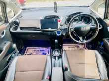 https://riyasewana.com/uploads/honda-fit-shuttle-7164700535.jpg