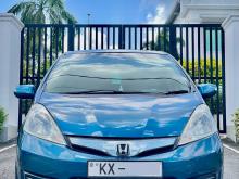 Honda Fit Shuttle 2013 Car