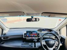 https://riyasewana.com/uploads/honda-freed-110513224162.jpg