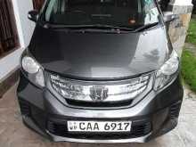 Honda Freed 2013 Car