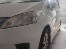 https://riyasewana.com/uploads/honda-freed-1220953772.jpg