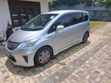 Honda Freed 2014 Car