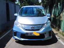 Honda Freed 2013 Car