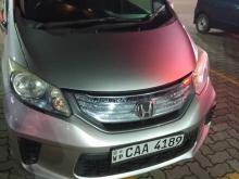 Honda Freed 2013 Car