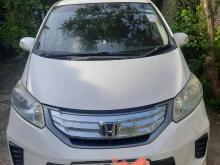 Honda Freed 2013 Car