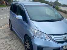 Honda Freed 2013 Car