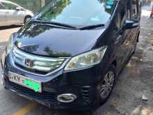 Honda FREED 2012 SUV