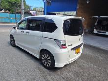 Honda Freed 2013 Car
