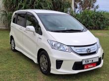 Honda Freed 2013 Car
