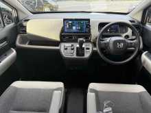 https://riyasewana.com/uploads/honda-freed-823001322723.jpg