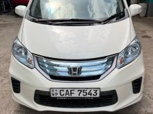 Honda Freed 2015 Car