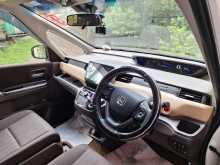 https://riyasewana.com/uploads/honda-freed-gb7-2018-210011112944.jpg