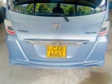 https://riyasewana.com/uploads/honda-freed-gp-11180122596.jpg