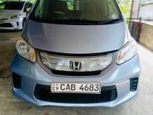 https://riyasewana.com/uploads/honda-freed-gp-11180122872.jpg