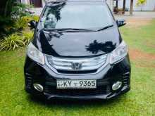 Honda Freed Gp3 2014 Car
