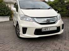 Honda Freed GP3 Navi Premium 2014 Car