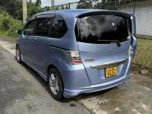 https://riyasewana.com/uploads/honda-freed-gp3-219212122292.jpg