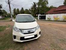 Honda Fit GP3 FREED 2014 Car