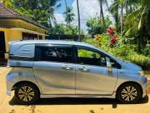 Honda Freed Spike 2012 Car