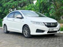 Honda Grace 2015 Car