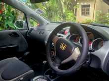 https://riyasewana.com/uploads/honda-gd-1-2007-420351112534.jpg