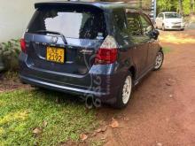 https://riyasewana.com/uploads/honda-gd1-2003-24844341255265.jpg