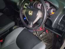 https://riyasewana.com/uploads/honda-gd1-31119534273.jpg