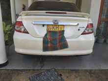 https://riyasewana.com/uploads/honda-gd8-4636004752.jpg