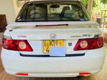 https://riyasewana.com/uploads/honda-gd8-fitaria-2007-209343812492.jpg