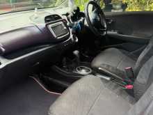 https://riyasewana.com/uploads/honda-gp-1-2013-2418383012393.jpg