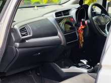 https://riyasewana.com/uploads/honda-gp-5-2014-2614303812224.jpg