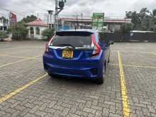 https://riyasewana.com/uploads/honda-gp-5-413452522702.jpg
