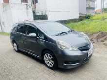 Honda Fit Shuttle GP2 2012 Car