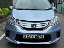 Honda FIT Gp3 Freed 2013 Car