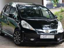 Honda FIT Gp4 RS 2013 Car