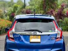 https://riyasewana.com/uploads/honda-gp5-2014-2018584212142.jpg