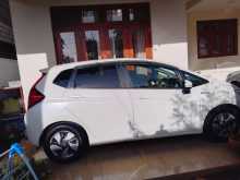 https://riyasewana.com/uploads/honda-gp5-fit-20922364103.jpg