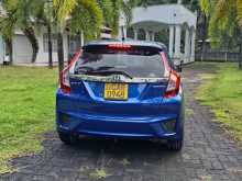 https://riyasewana.com/uploads/honda-gp5-fit-2195220432.jpg