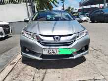 Honda Grace 2015 Car