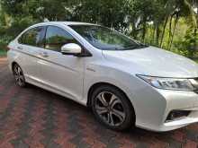 Honda Grace 2015 Car