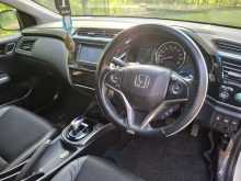 https://riyasewana.com/uploads/honda-grace-10657044303.jpg