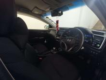 https://riyasewana.com/uploads/honda-grace-111210436855.jpg