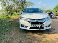 Honda Grace 2014 Car