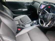 https://riyasewana.com/uploads/honda-grace-1120024122103.jpg